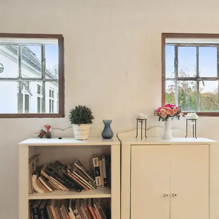 Lejlighed Cozy Summer House In
